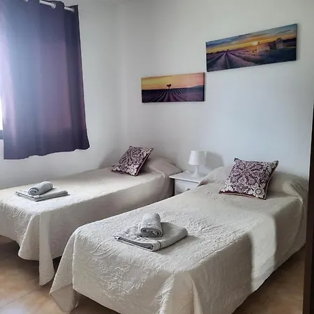 & Pool Apartment *