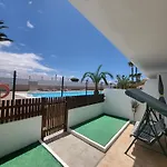 & Pool 公寓 科拉雷侯