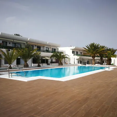 Beach&pool * Corralejo